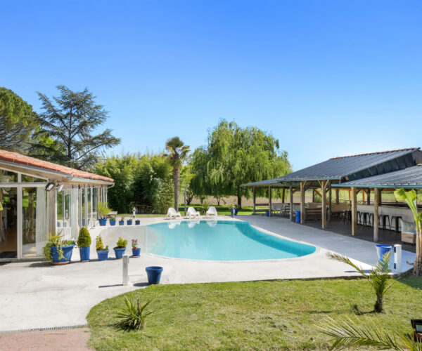Vente-et-achat-de-biens-immobiliers-1.jpg
